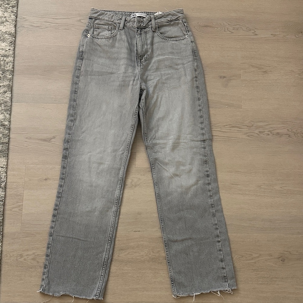 Zara High Rise Z1975 Straight Leg Gray Jeans Ankle; size 4 / 26